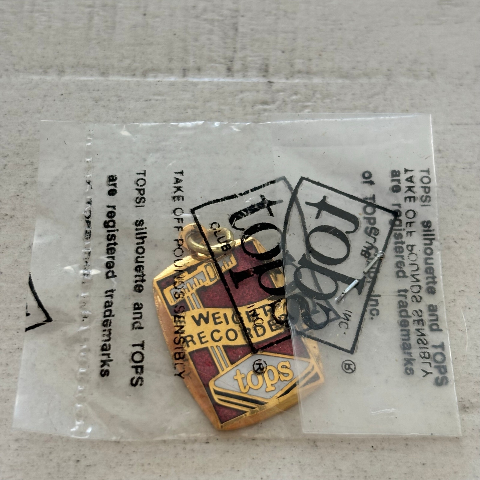 Tops “Weight Recorder” Gold And Red Charm Vintage Weightloss